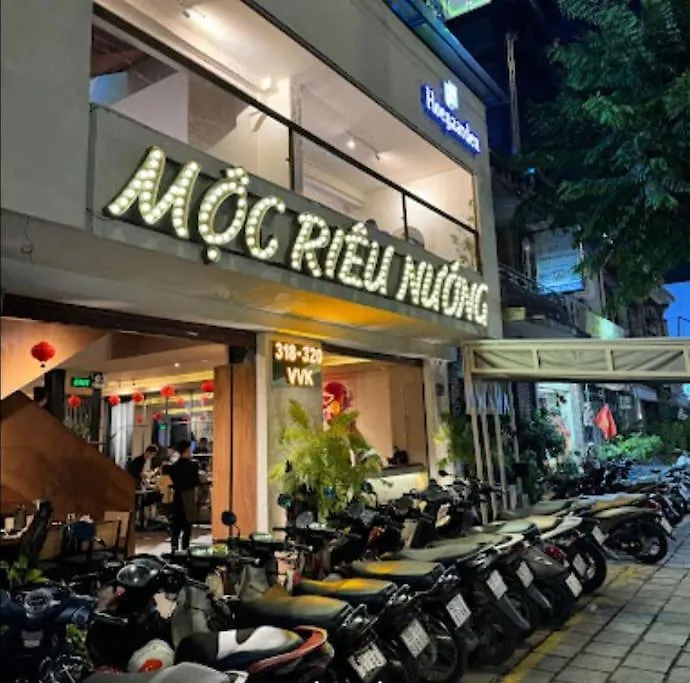 Apartment Can Ho 75M2 Central Garden, Quan 1, Ho Chi Minh Vietnam